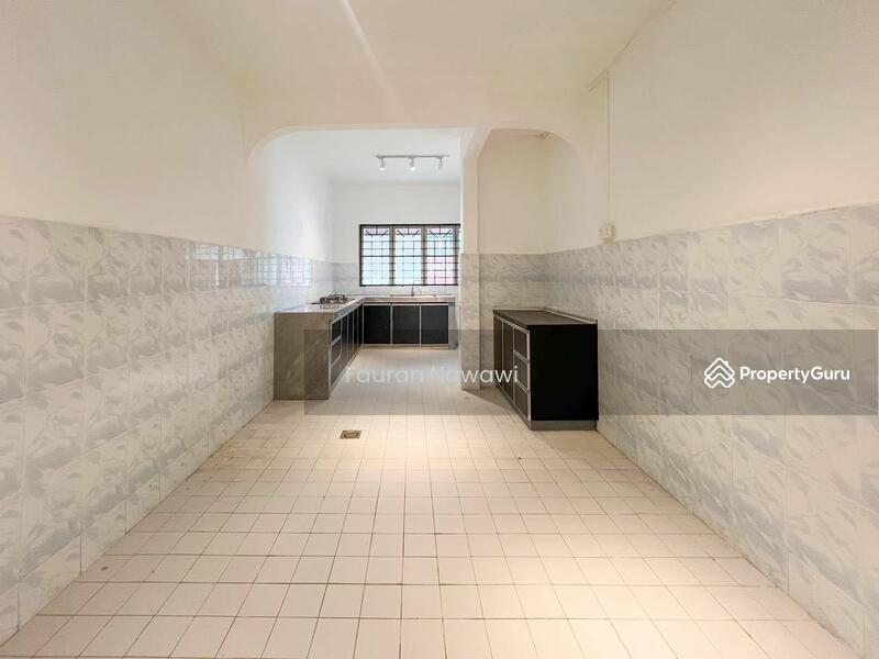 2-storey Terraced House for Sale in Serdang Jaya (Seri Kembangan) - Fauran Nawawi - PropertyGuru.com.my