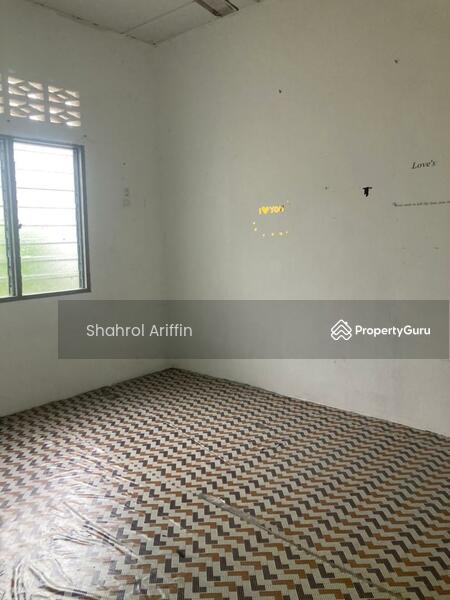 For Sale - Taman Selasih Lukut Port Dickson