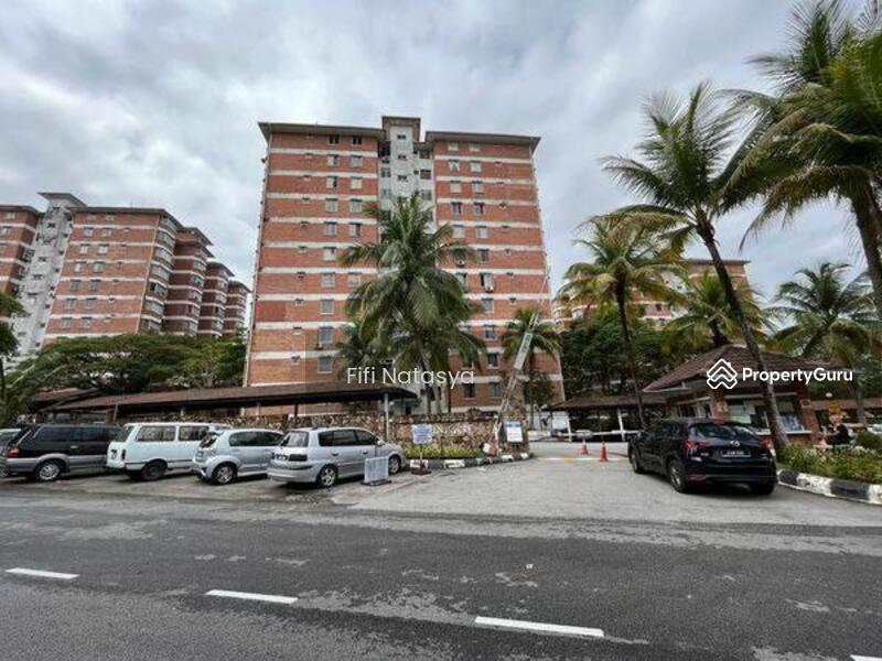 For Sale - Green Acre