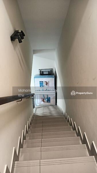 Staircase going downward