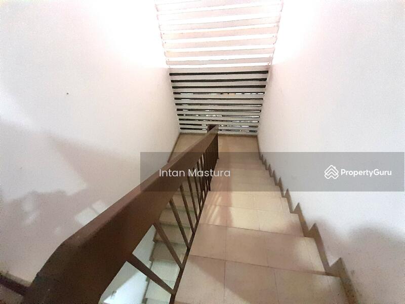 Untuk Dijual - Seksyen 3