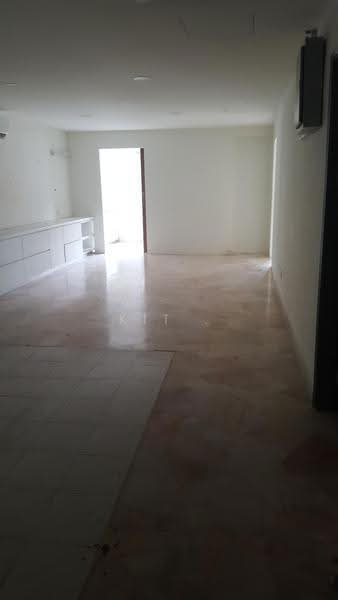 Shop / Office for Rent in SS15 (Subang Jaya) - Kit . - Interior - PropertyGuru.com.my