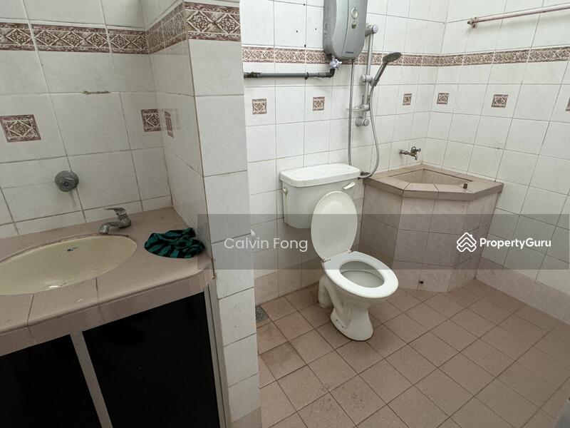 Common bathroom