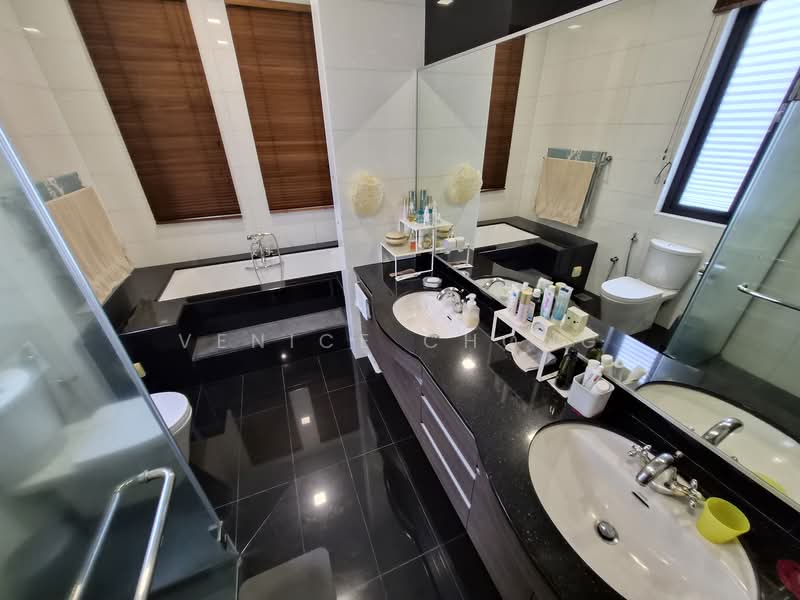 Bungalow for Sale in Bukit Gita Bayu (Seri Kembangan) - Venice Chong - PropertyGuru.com.my