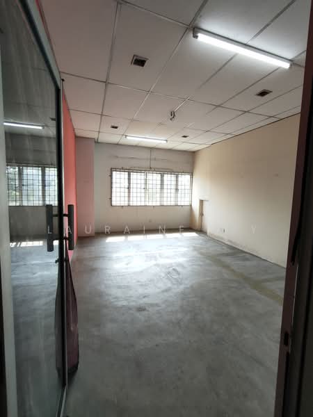 Retail Office for Rent in Taman Bukit Serdang (Seri Kembangan) - Lauraine Tay - PropertyGuru.com.my