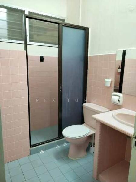 Untuk Disewa - Taman Jesselton