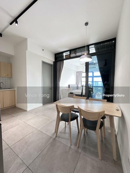 For Rent - Middle Room for Rent at Bandar Union Suites