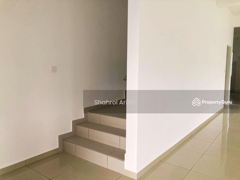 For Sale - TIARA SENDAYAN (PRESINT 9B)