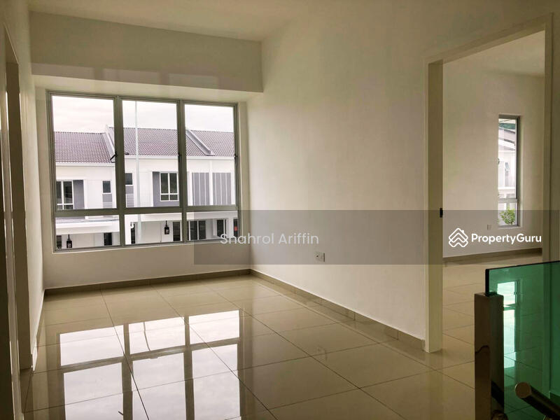 For Sale - TIARA SENDAYAN (PRESINT 9B)