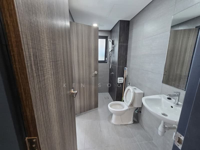Servis Apartment untuk Disewa di Lakeview Suites @ Edumetro - Ken Soon - Bathroom - PropertyGuru.com.my