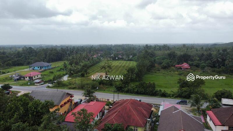 Untuk Dijual - ( 1,582 KP, Tepi Jalan, Bebas Banjir) Lot Kedai di Kok Lanas, Ketereh, Kelantan
