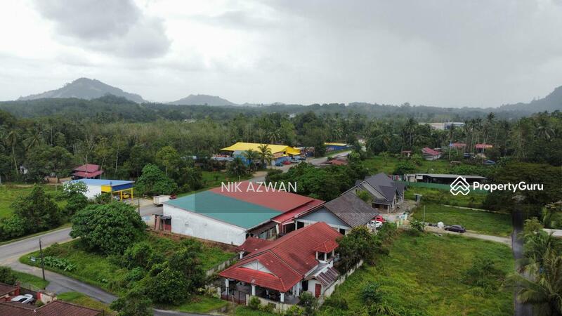 Untuk Dijual - ( 1,582 KP, Tepi Jalan, Bebas Banjir) Lot Kedai di Kok Lanas, Ketereh, Kelantan