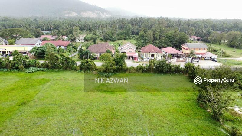 Untuk Dijual - ( 1,582 KP, Tepi Jalan, Bebas Banjir) Lot Kedai di Kok Lanas, Ketereh, Kelantan