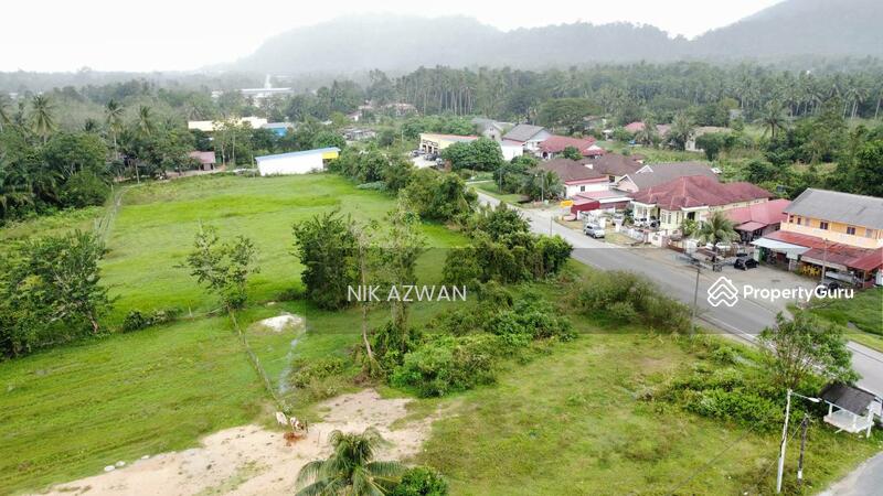 Untuk Dijual - ( 1,582 KP, Tepi Jalan, Bebas Banjir) Lot Kedai di Kok Lanas, Ketereh, Kelantan