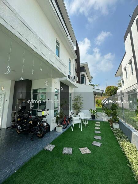 Untuk Dijual - Freehold FULLY FURNISHED Bungalow 2.5 Storey Sikamat, Seremban