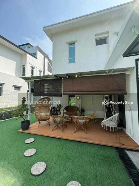 Untuk Dijual - Freehold FULLY FURNISHED Bungalow 2.5 Storey Sikamat, Seremban