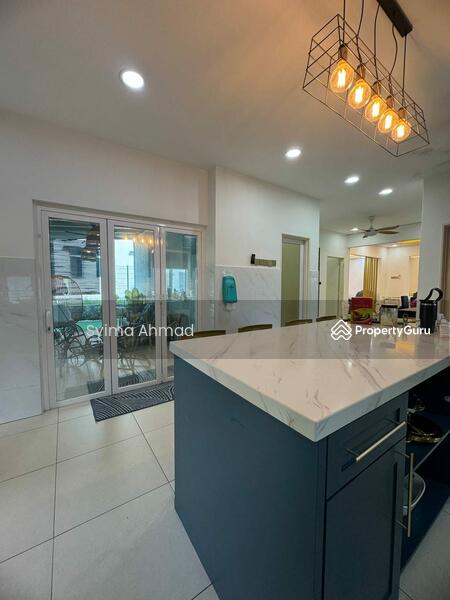 Untuk Dijual - Freehold FULLY FURNISHED Bungalow 2.5 Storey Sikamat, Seremban