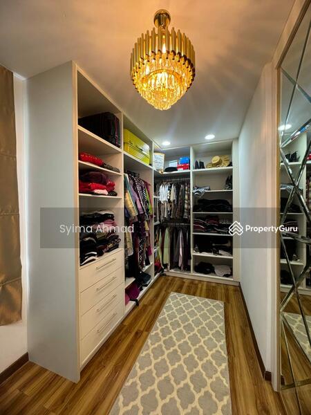 Untuk Dijual - Freehold FULLY FURNISHED Bungalow 2.5 Storey Sikamat, Seremban