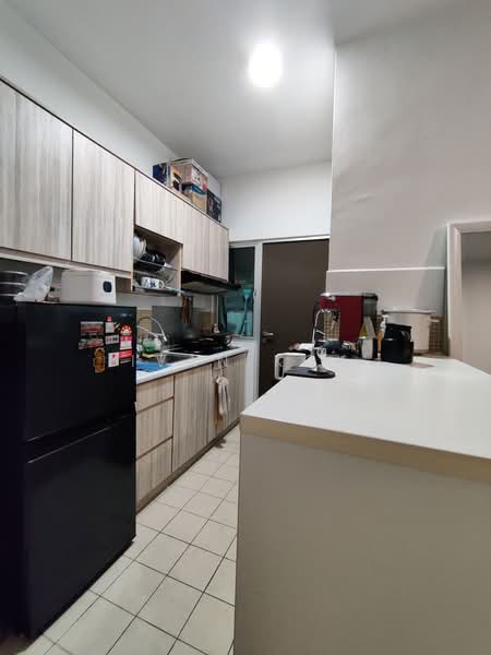 For Rent - Metropolitan Square