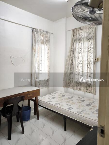 Condominium for Rent at Azuria Condominium - Weng Sern - PropertyGuru.com.my