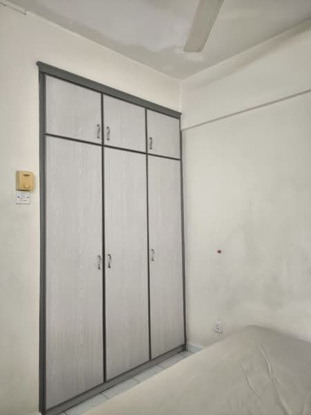 For Rent - Azuria Condominium