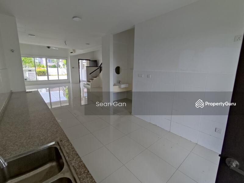 Rumah Teres untuk Disewa di Bandar Tropicana Aman (Telok Panglima Garang) - Sean Gan - PropertyGuru.com.my