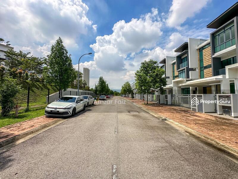 Rumah Teres 3 Tingkat untuk Dijual di Shah Alam (Selangor) - Amzar Faiz - PropertyGuru.com.my