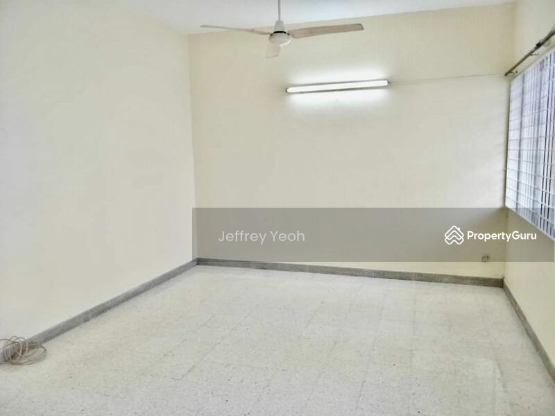 Untuk Dijual - 2/storey terraced @ Tanjung Bungah