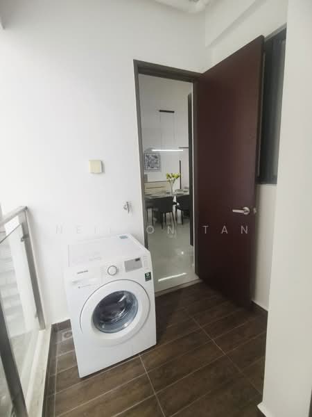 Condominium for Sale at Kings Bay @ Country Garden Danga Bay - Neilson Tan - Balcony - PropertyGuru.com.my
