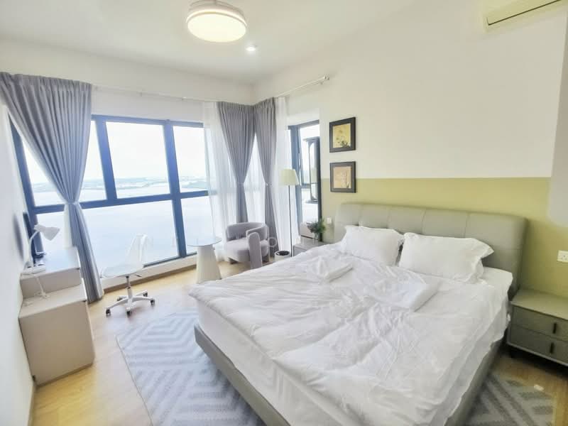 Condominium for Sale at Kings Bay @ Country Garden Danga Bay - Neilson Tan - Bedroom - PropertyGuru.com.my