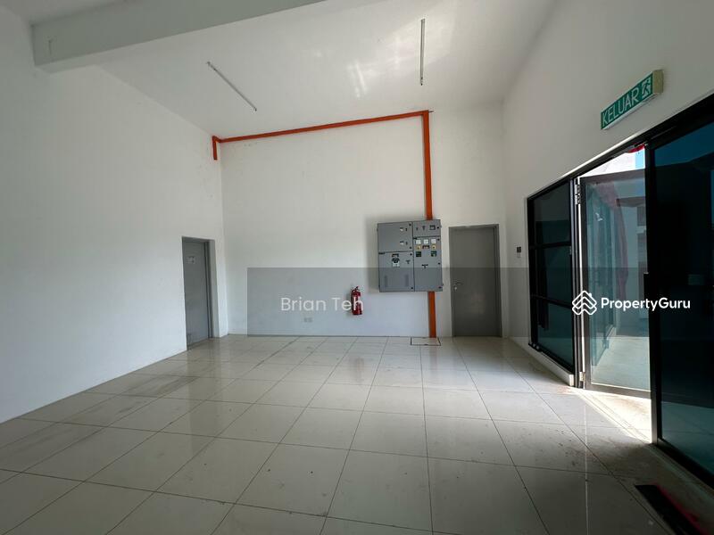 For Rent - 3 Storey Light Industrial Detached Factory For Rent at Permatang Tinggi
