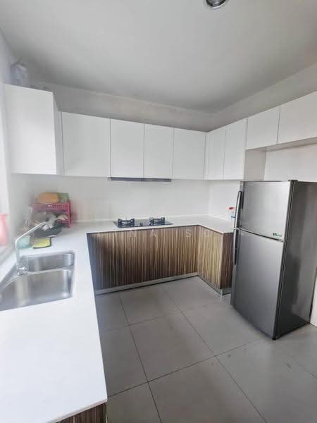 Service Residence for Rent at Seasons Amara Larkin - Tina So - Kitchen - PropertyGuru.com.my