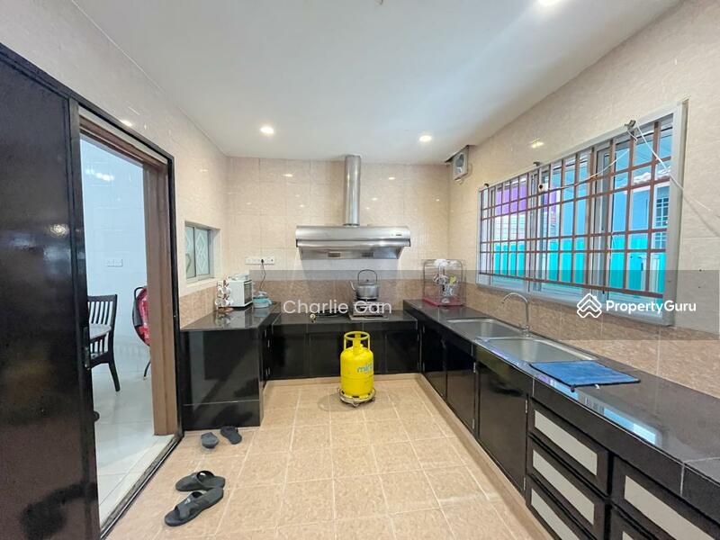 Terraced House for Sale in Bandar Botanic (Klang) - Charlie Gan - PropertyGuru.com.my
