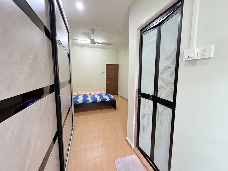 Terraced House for Sale in Bandar Botanic (Klang) - Charlie Gan - Bedroom - PropertyGuru.com.my