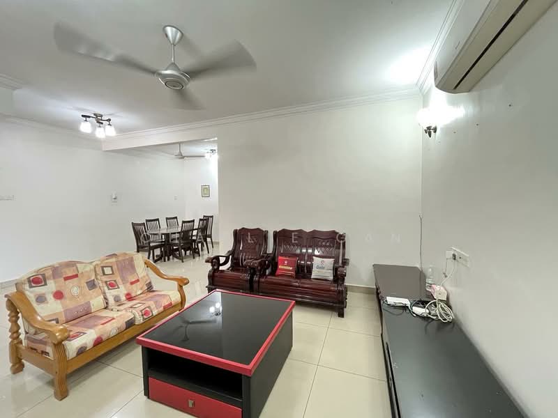 Terraced House for Sale in Bandar Botanic (Klang) - Charlie Gan - Living Room - PropertyGuru.com.my