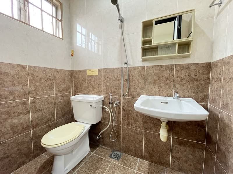 Terraced House for Rent in Bandar Botanic (Klang) - Charlie Gan - Bathroom - PropertyGuru.com.my