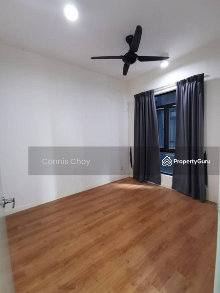 For Rent - Paramount Utropolis