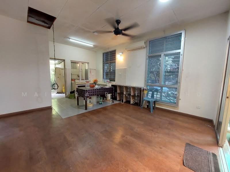 Rumah Banglo untuk Dijual di Mahkota Hills (Lenggeng) - Maizura binti Mohd Darus - Kitchen - PropertyGuru.com.my