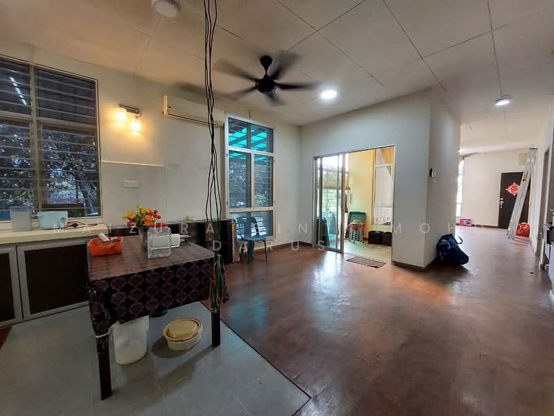 Rumah Banglo untuk Dijual di Mahkota Hills (Lenggeng) - Maizura binti Mohd Darus - Kitchen - PropertyGuru.com.my