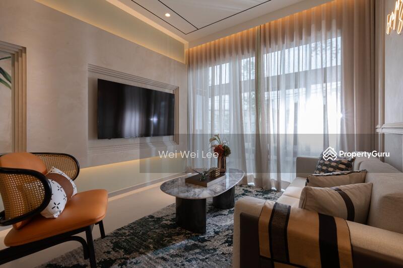 Actual Show Unit Photo 2