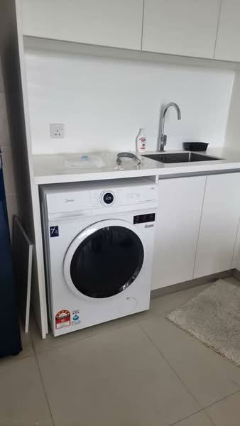 Service Residence for Rent at Cantara Residences - Ivan Kok - Kitchen - PropertyGuru.com.my