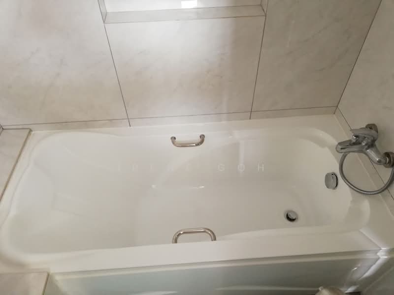 Condominium for Sale at Grand Ocean - Irene Goh - Bathroom - PropertyGuru.com.my