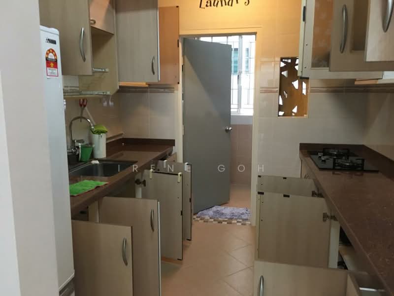Condominium for Sale at Grand Ocean - Irene Goh - Kitchen - PropertyGuru.com.my