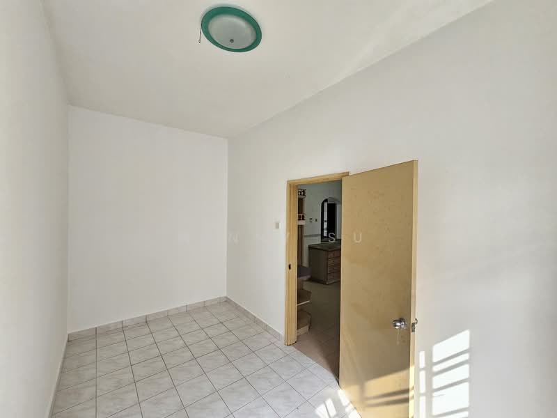 2-storey Terraced House for Sale in Bukit Jelutong (Shah Alam) - Winny Su - PropertyGuru.com.my