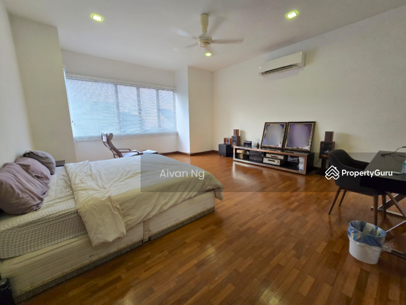 Rumah Berkembar untuk Dijual di Bandar Sungai Long (Selangor) - Aivan Ng - PropertyGuru.com.my