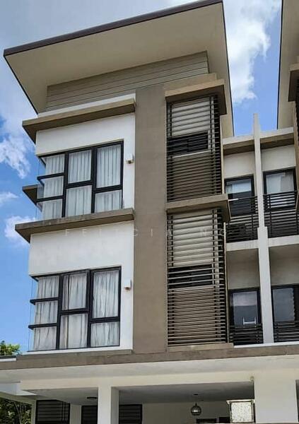 For Rent - N'Dira Townhouse