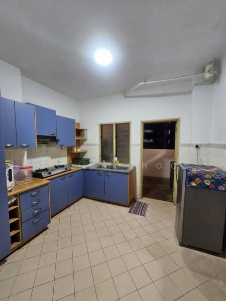 Kondominium untuk Disewa di Vista Komanwel A - Livien Choo - Kitchen - PropertyGuru.com.my