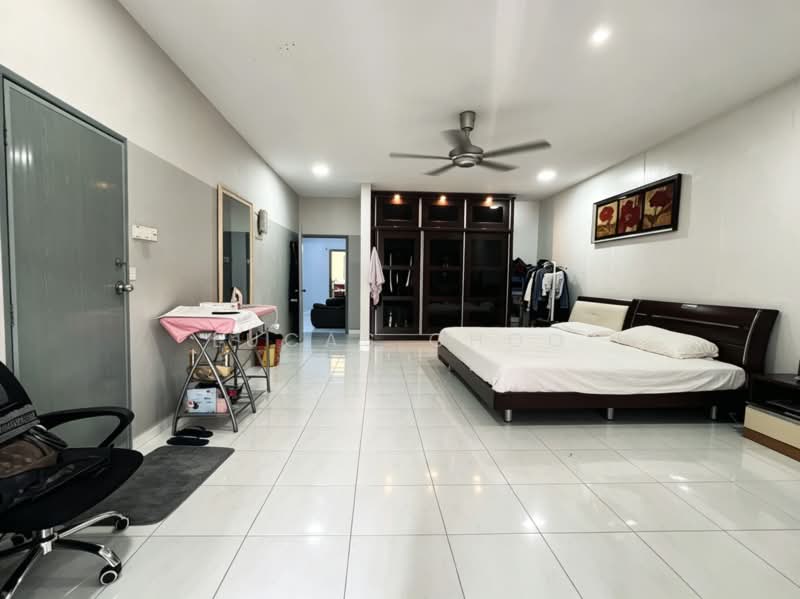 3.5-storey Terraced House for Sale in Bukit Wangsamas (Setiawangsa) - Lucas Choo - Bedroom - PropertyGuru.com.my
