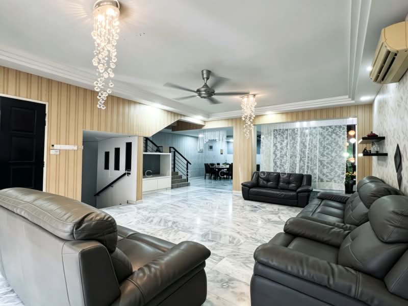 3.5-storey Terraced House for Sale in Bukit Wangsamas (Setiawangsa) - Lucas Choo - Living Room - PropertyGuru.com.my