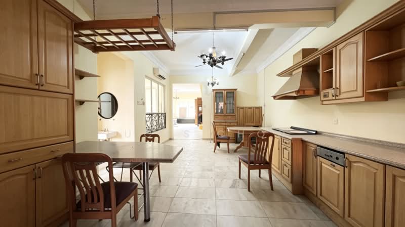Rumah Teres 3.5-Tingkat untuk Dijual di Bukit Wangsamas (Setiawangsa) - Lucas Choo - Kitchen - PropertyGuru.com.my
